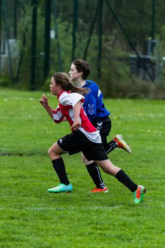 Bild 202 - C-Juniorinnen SG R�nnau-Segeberg - Kaltenkirchener Turnerschaft : Ergebnis: 1:3